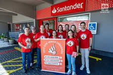 Protesto contra demissões e terceirizações no Santander