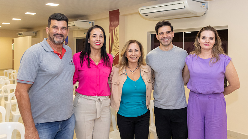Presidenta Neide Rodrigues, e os diretores Marcley Telles, Patrícia Soares, Álvaro Marzochi Jara e José dos Santos Brito.